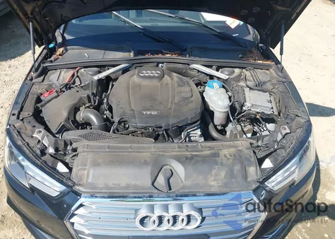 2017 Audi A4 2.0T Season Of Audi Ultra Premium z USA, uszkodzony, nr VIN WAUKMAF49HN055751